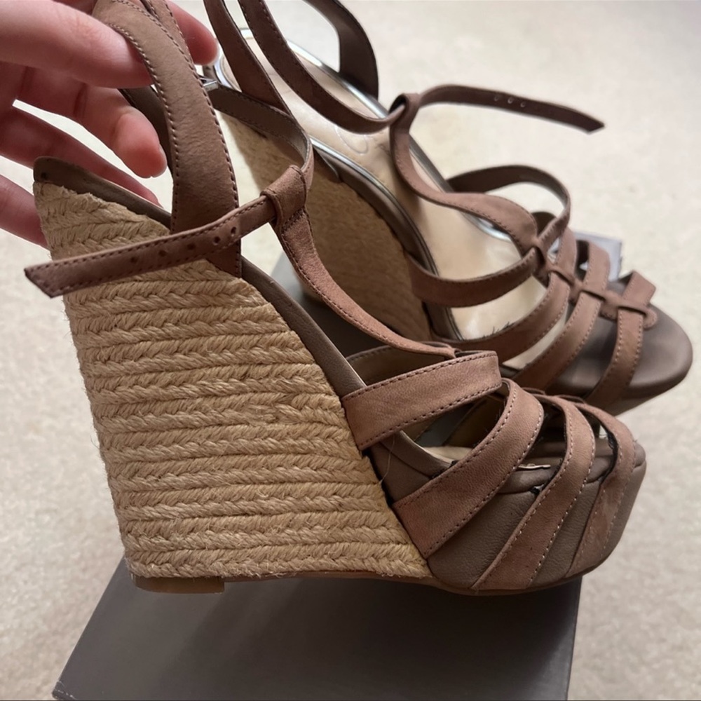 Wedges size 7,5 like new